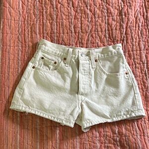 Levi’s | 501 Original Short The Clean Finish Medium Wash Size 24